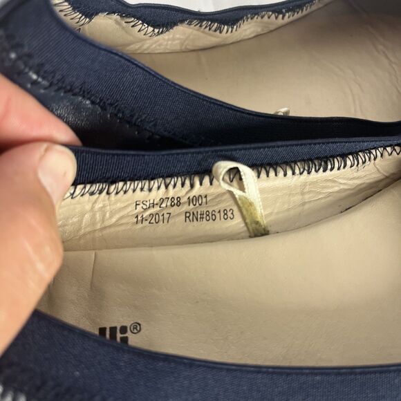 Capelli New York Comfort Flats Slip On Shoes Size 6 Blue Womens - Picture 4 of 11